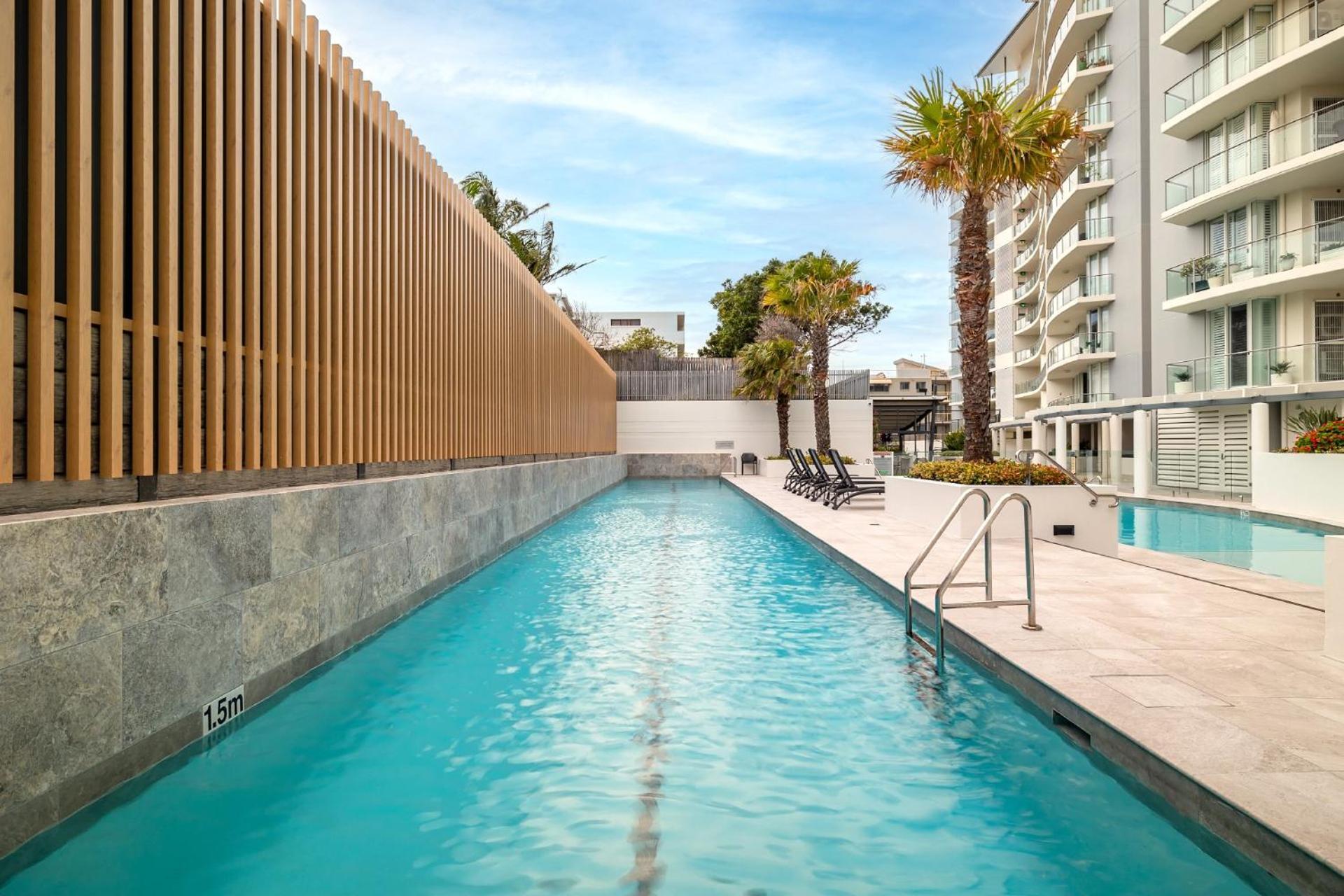 Aspect Caloundra Aparthotel Exterior foto