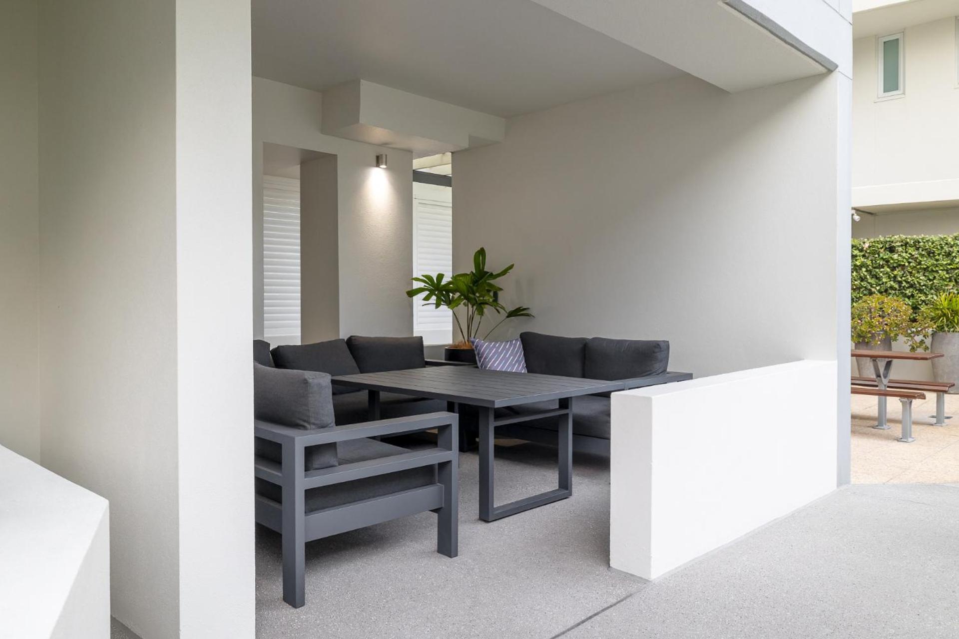 Aspect Caloundra Aparthotel Exterior foto